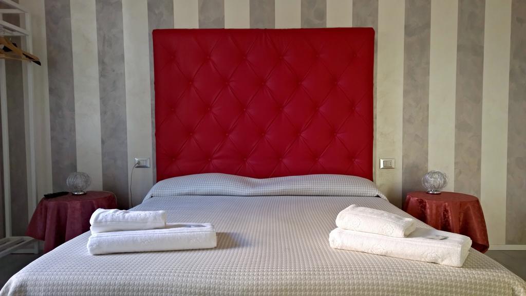 Hotel Airport Station Bergame Chambre photo
